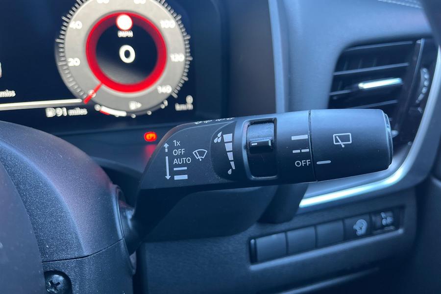 Nissan X-TRAIL Photo autoimg-afc9d7365cf818efcb81bc2c3fbc653573c2180d.jpg