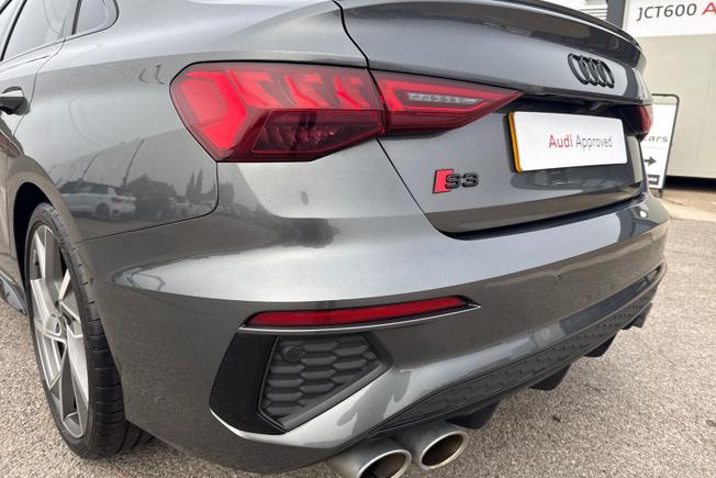 AUDI S3 Photo 28