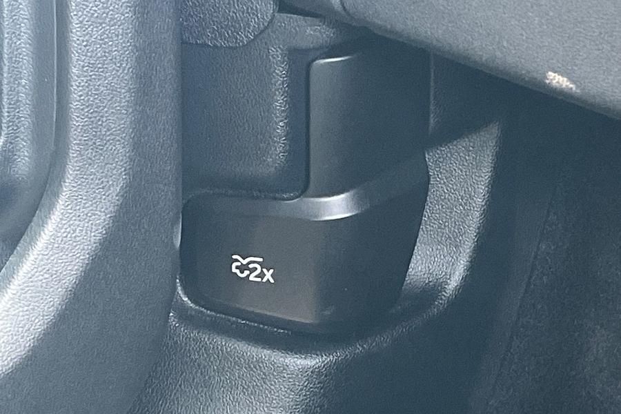 Ford KUGA Photo autoimg-afce44815d0ae83fc54b24336da14c2b74b946b5.jpg