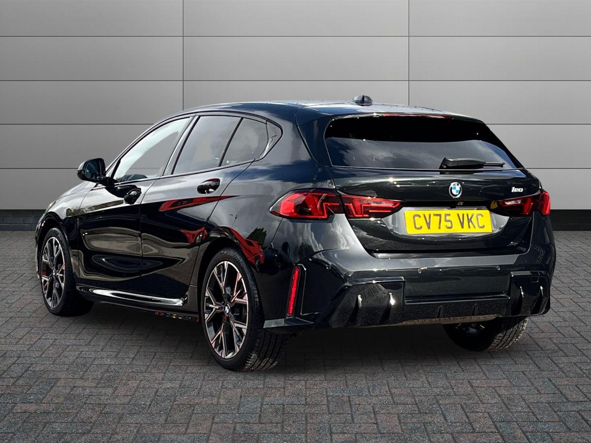BMW 1 Series Photo 1