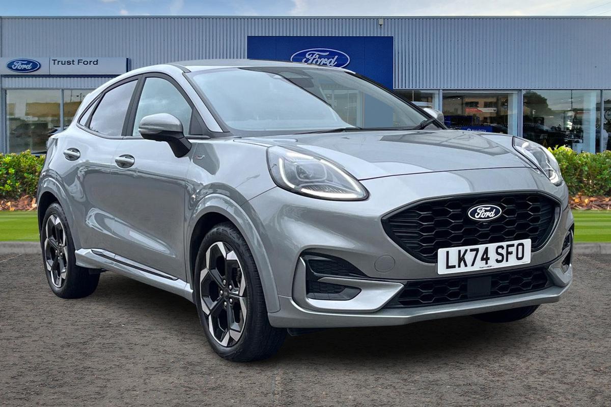 Ford Puma listing photo