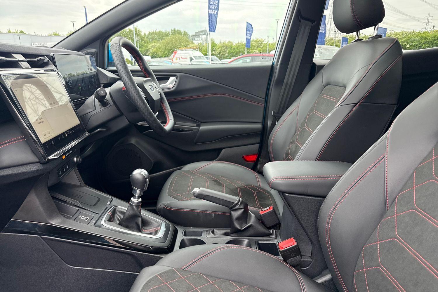 Ford PUMA Photo 18
