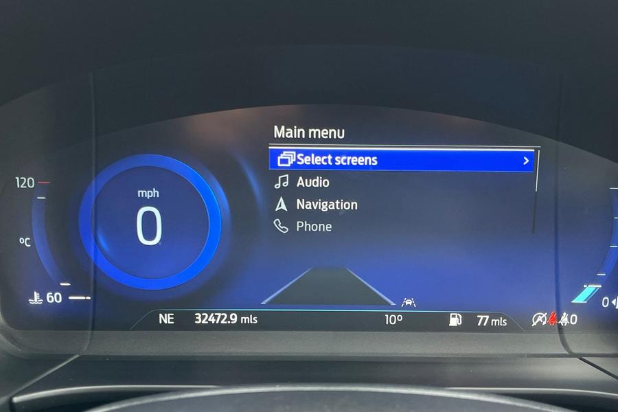 Ford Kuga Photo autoimg-afda45f7aa5fb6a04c865c414584e99d1b6c1de1.jpg
