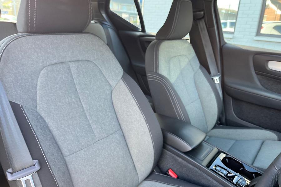 Volvo XC40 Photo autoimg-afdbd7be62edd1eebb0ce835699a5426fd1ac28a.jpg