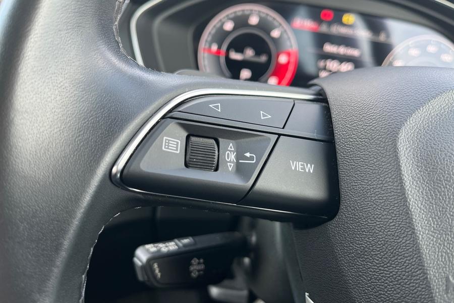 Audi Q5 Photo autoimg-afdfa2271d05d597d7046a35e066658bb0c40d23.jpg