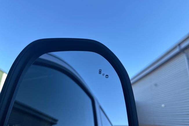 VOLKSWAGEN Transporter Photo 25