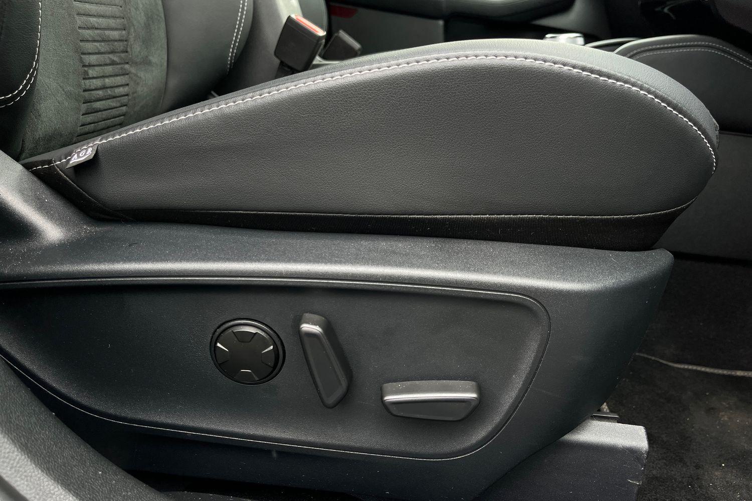 Ford KUGA Photo 36