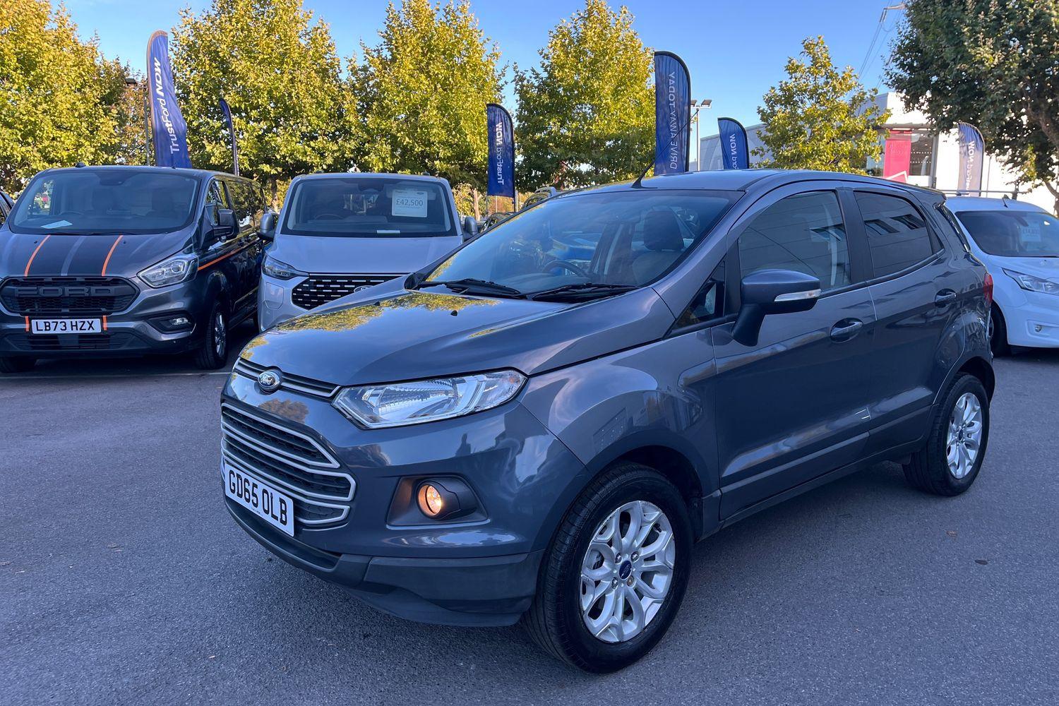 Ford ECOSPORT Photo 30