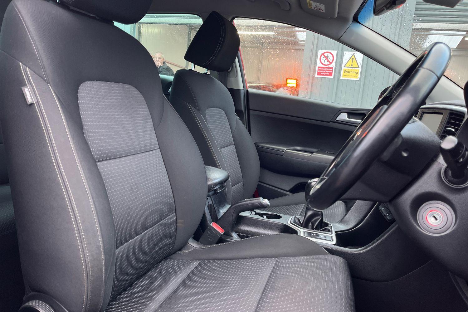 Kia SPORTAGE Photo 16
