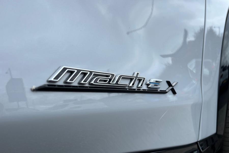Ford Mustang Mach-E Photo autoimg-afe6e4e3c312a7d62a2a5fd548d97eb1a64689c2.jpg