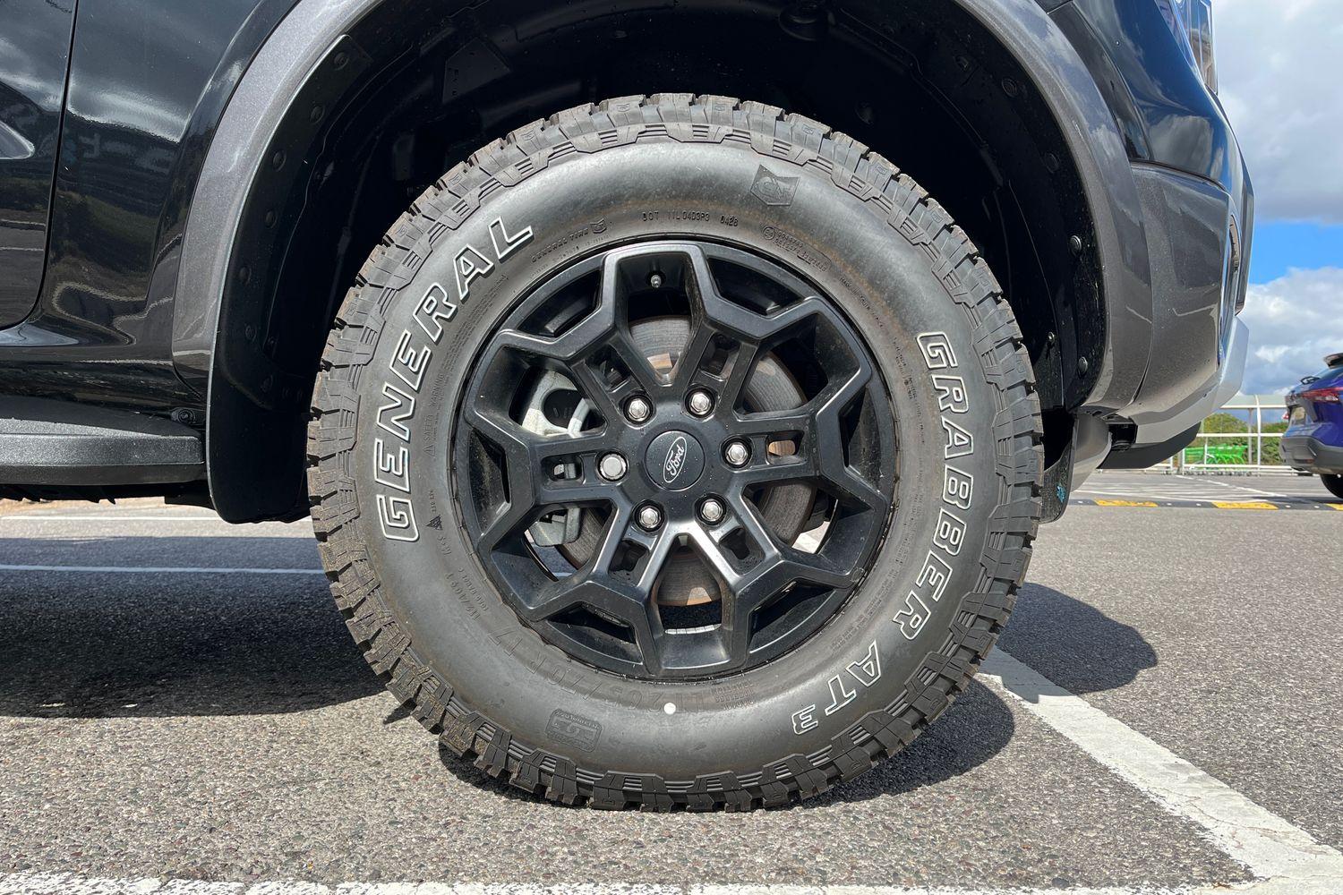 Ford RANGER Photo 22