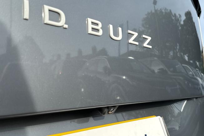VOLKSWAGEN Id. Buzz Photo 30