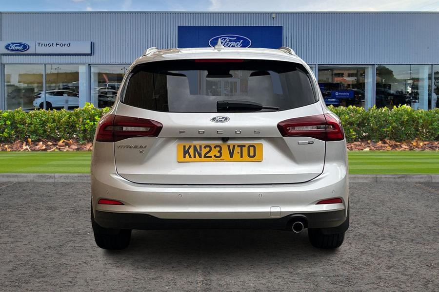 Ford FOCUS Photo autoimg-afeb12e93b4ae042824500876a42279bd0d5bd1d.jpg
