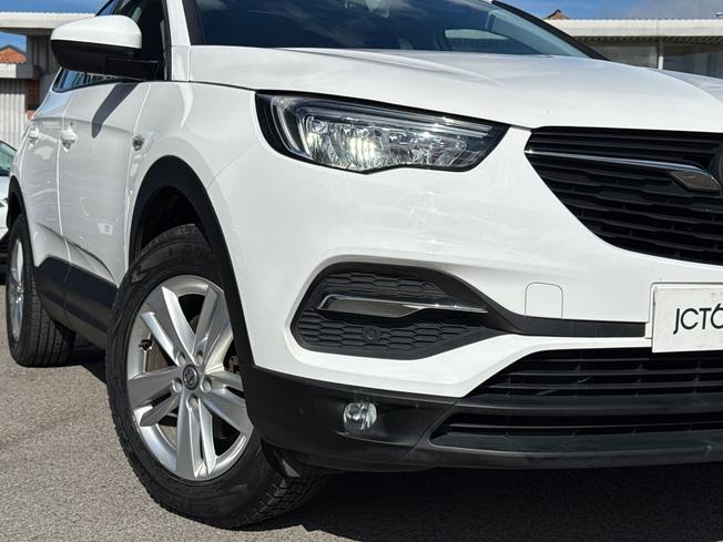 VAUXHALL Grandland X Photo 19