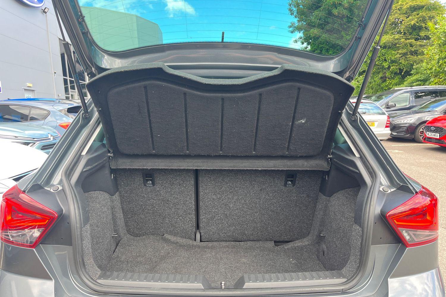 SEAT IBIZA Photo 20