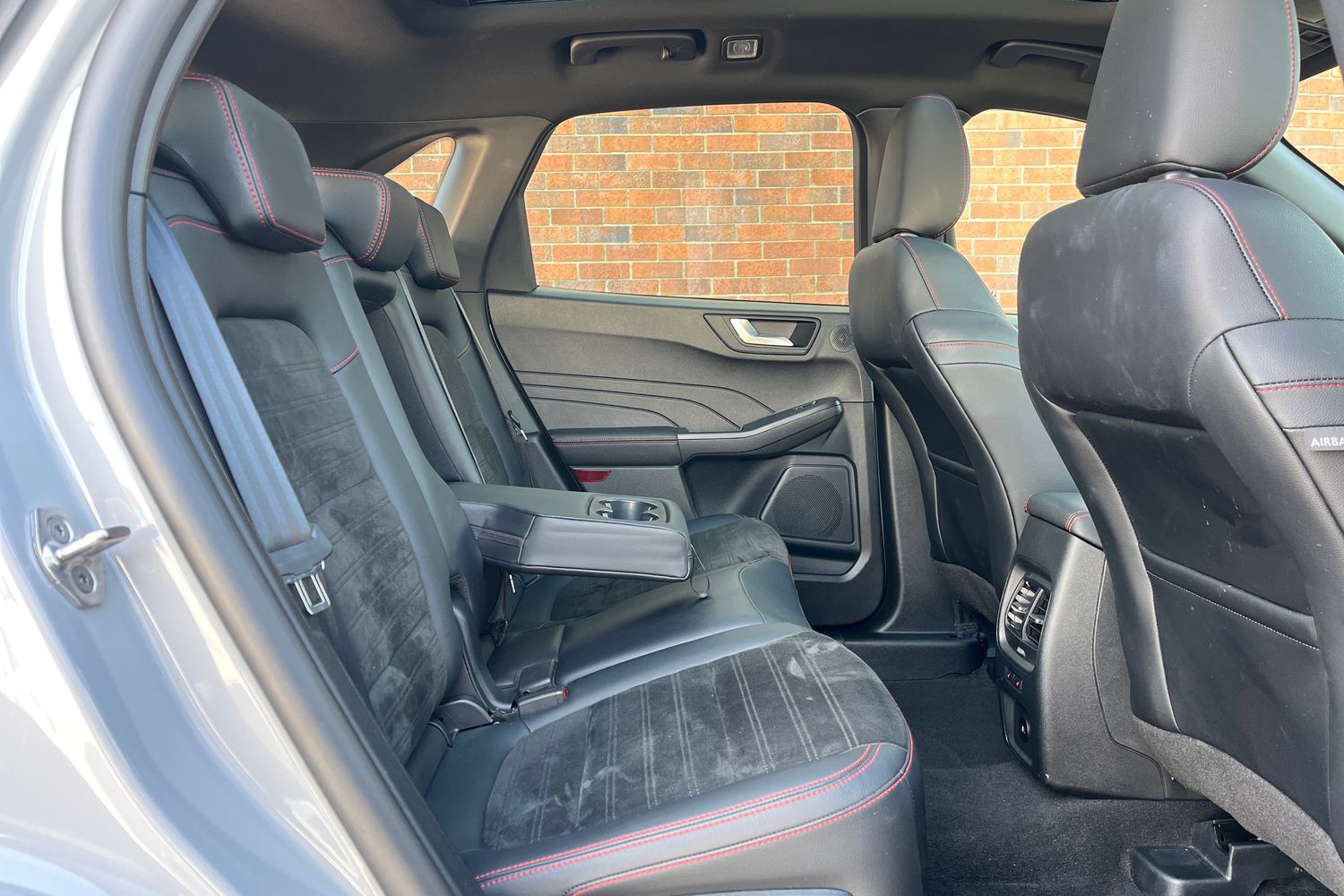 Ford KUGA Photo 27