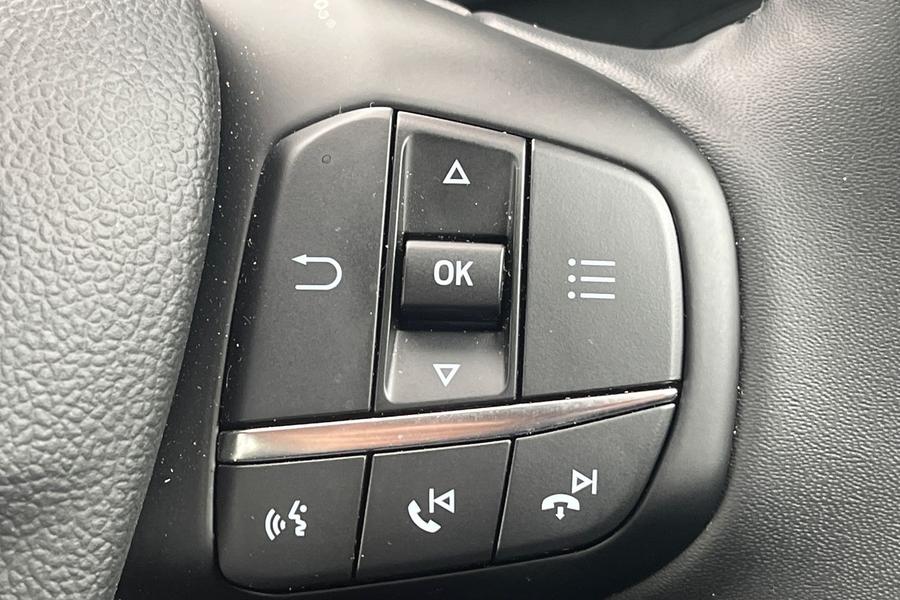Ford Focus Photo autoimg-aff5b26e48ef4e9d64d0f2354e88ed6245590402.jpg