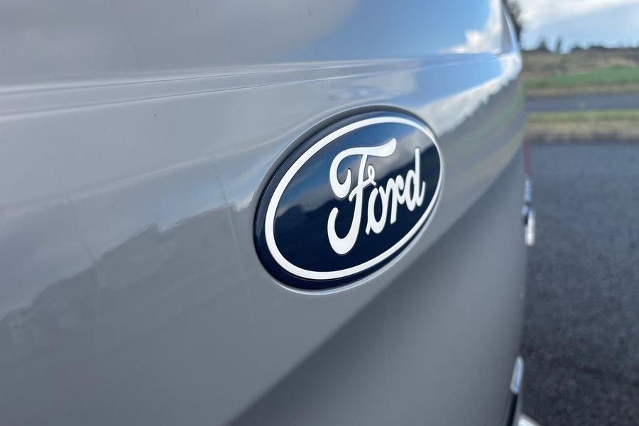 Ford TRANSIT CUSTOM Photo autoimg-aff78401f8f8ba6f3df52a2cfe228e6f384e023d.jpg