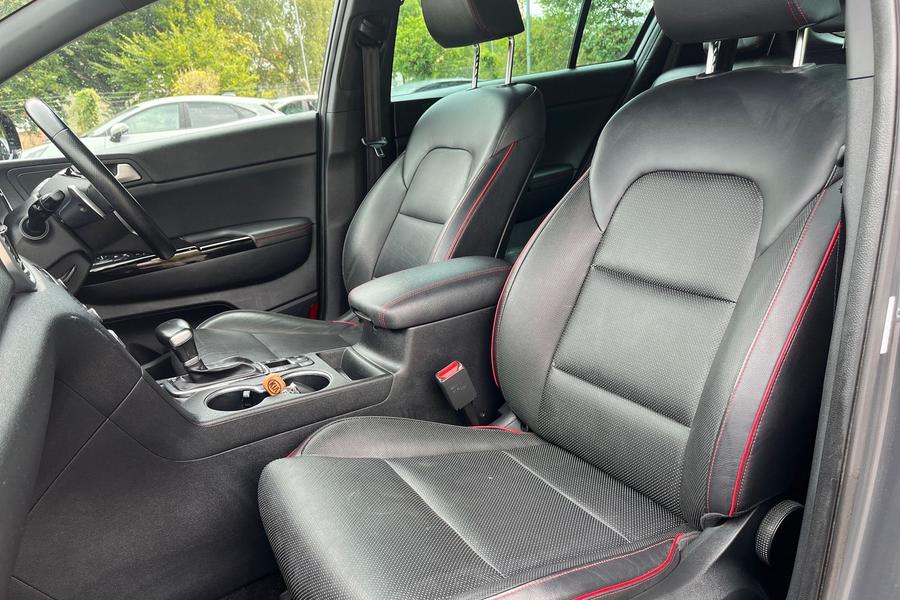 Kia SPORTAGE Photo autoimg-aff8de6e742a3390316f931ed42b815fc05ecaa1.jpg