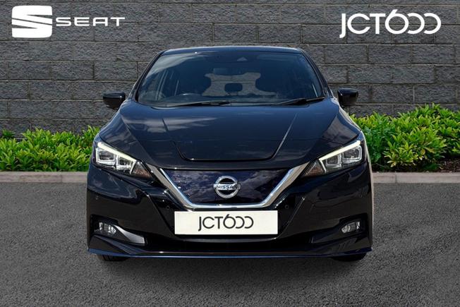 NISSAN Leaf Photo 8