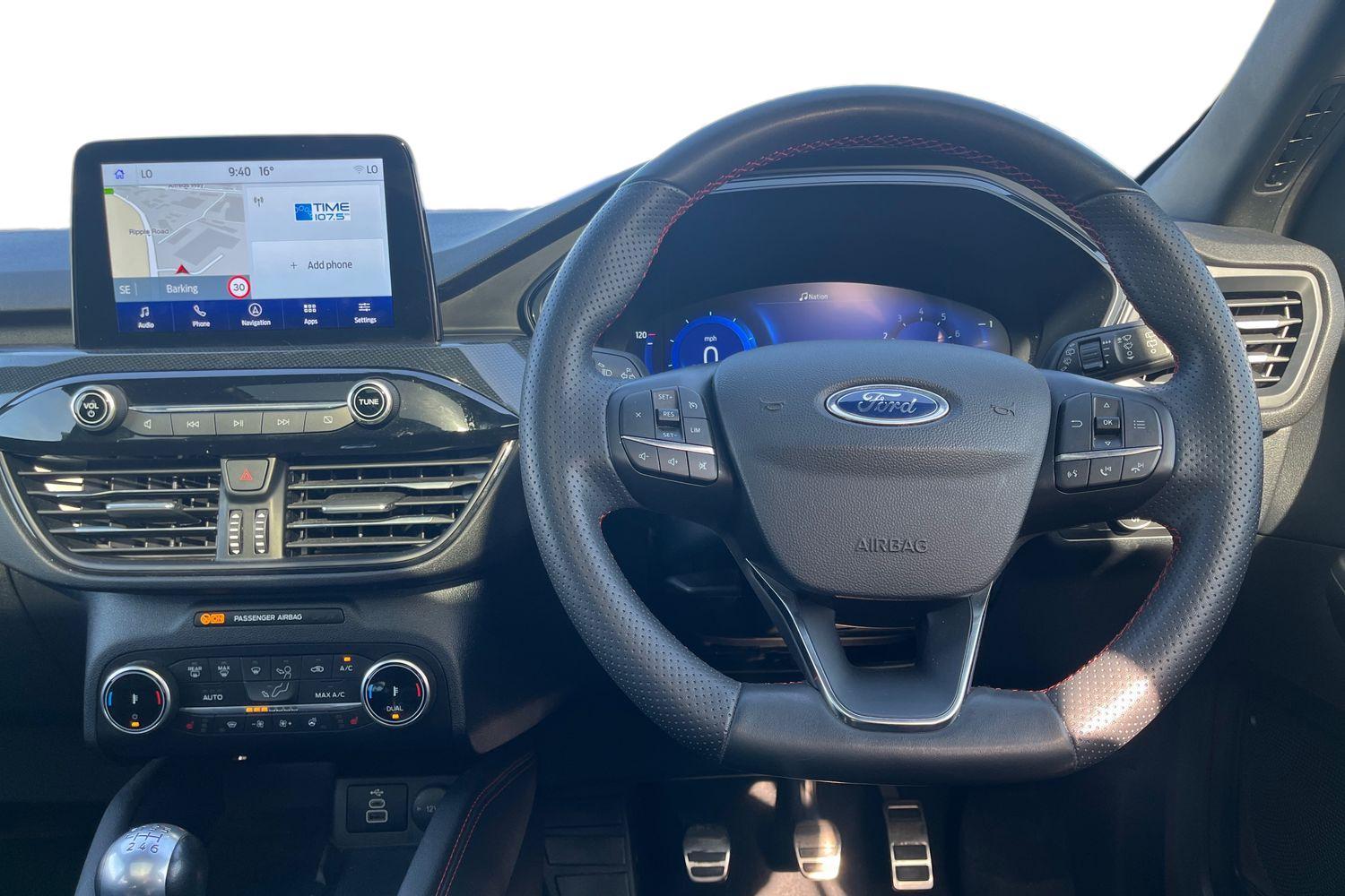 Ford KUGA Photo 10