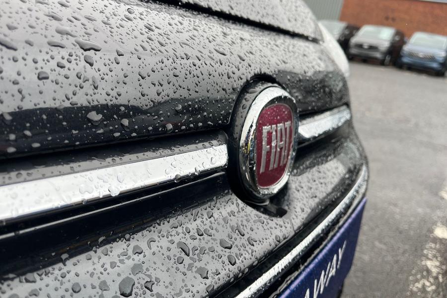 Fiat 500 Photo autoimg-b0022bc3ff59c8d08978cee63338664c3cf1d751.jpg