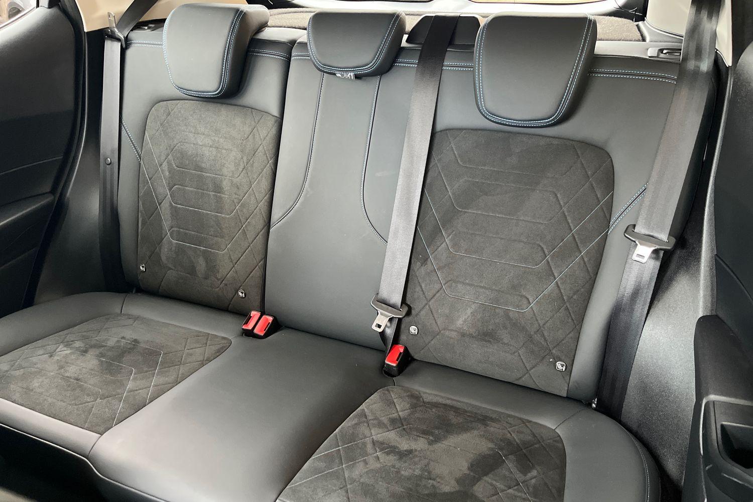 Ford FIESTA Photo 19