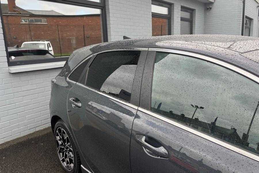 Kia CEED Photo autoimg-b005b712b29ec10e56031ac9787767ae2030a86d.jpg