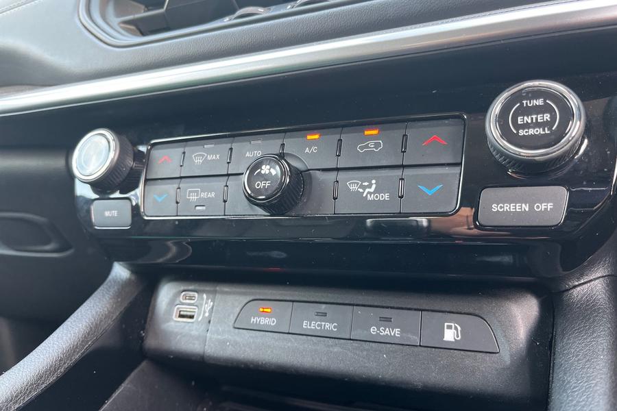 Jeep COMPASS Photo autoimg-b0082f64ff9edcdf595fa2f5d10dbc6b4781ba8b.jpg