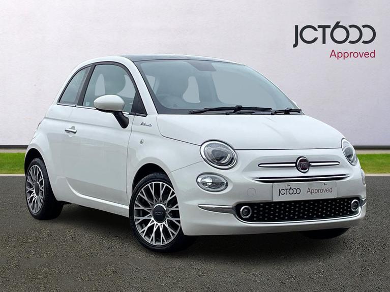 Used 2021 FIAT 500 1.0 MHEV Dolcevita Plus Hatchback 3dr Petrol Manual Euro 6 (s/s) (70 bhp) White at JCT600