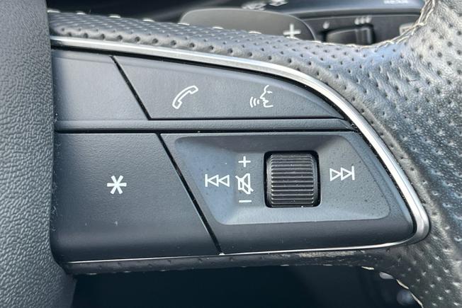 AUDI Q5 Photo 17