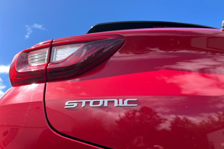 Kia STONIC Photo autoimg-b014ef4805f77534a6e2e938e20fb81e933de09a.jpg