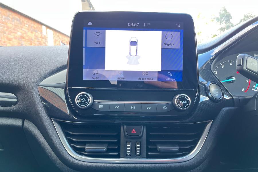 Ford Fiesta Photo autoimg-b01769ab87c68e850abc78982e32b015e7c0e258.jpg