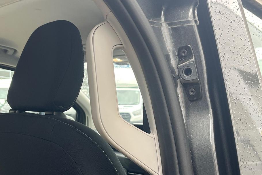 Used Ford TRANSIT CUSTOM WN75GFG 38