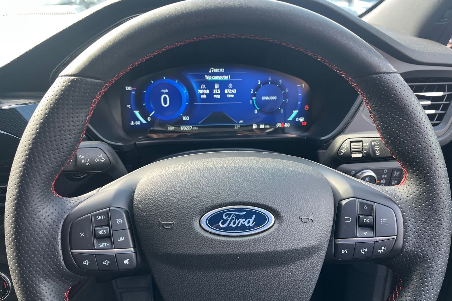 Ford KUGA Photo 11