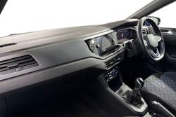 Volkswagen Polo Photo 2