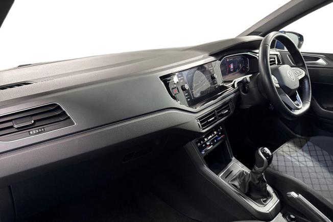 Volkswagen Polo Photo 2