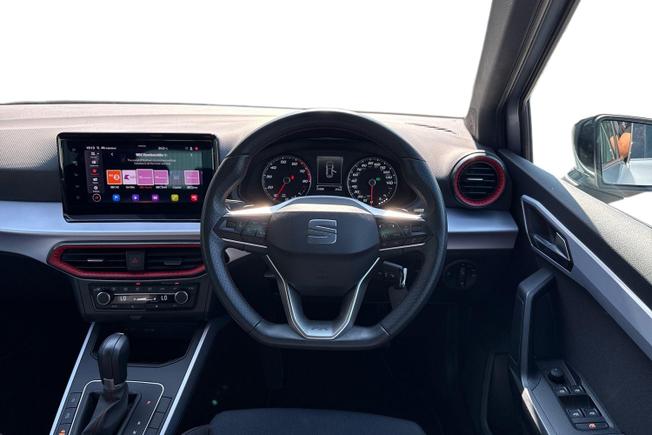 SEAT Arona Photo 11