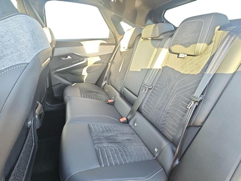 Used Peugeot 3008 KW74OPP 17