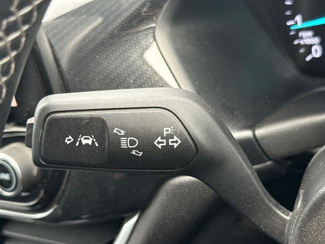 FORD Fiesta Photo 58