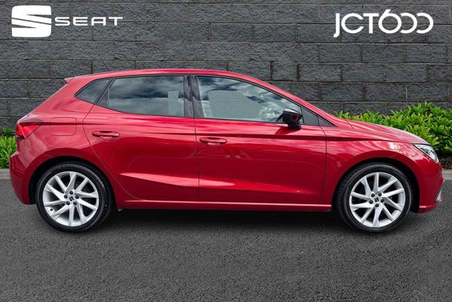 SEAT Ibiza Photo 4