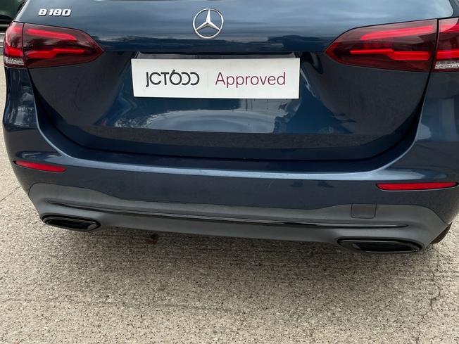 MERCEDES-BENZ B Class Photo 26
