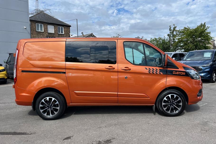 Used Ford TRANSIT CUSTOM HG21LNU 37