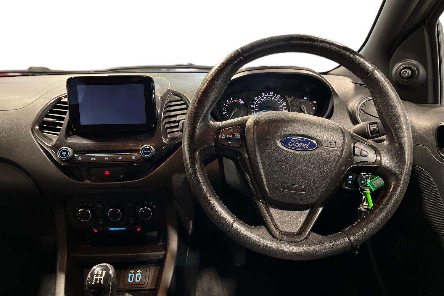 Ford KA+ Photo 10