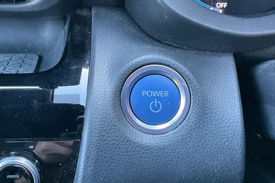 Toyota YARIS CROSS Photo autoimg-b0394e29562bd28a6dacc55900c5061f97b599c2.jpg
