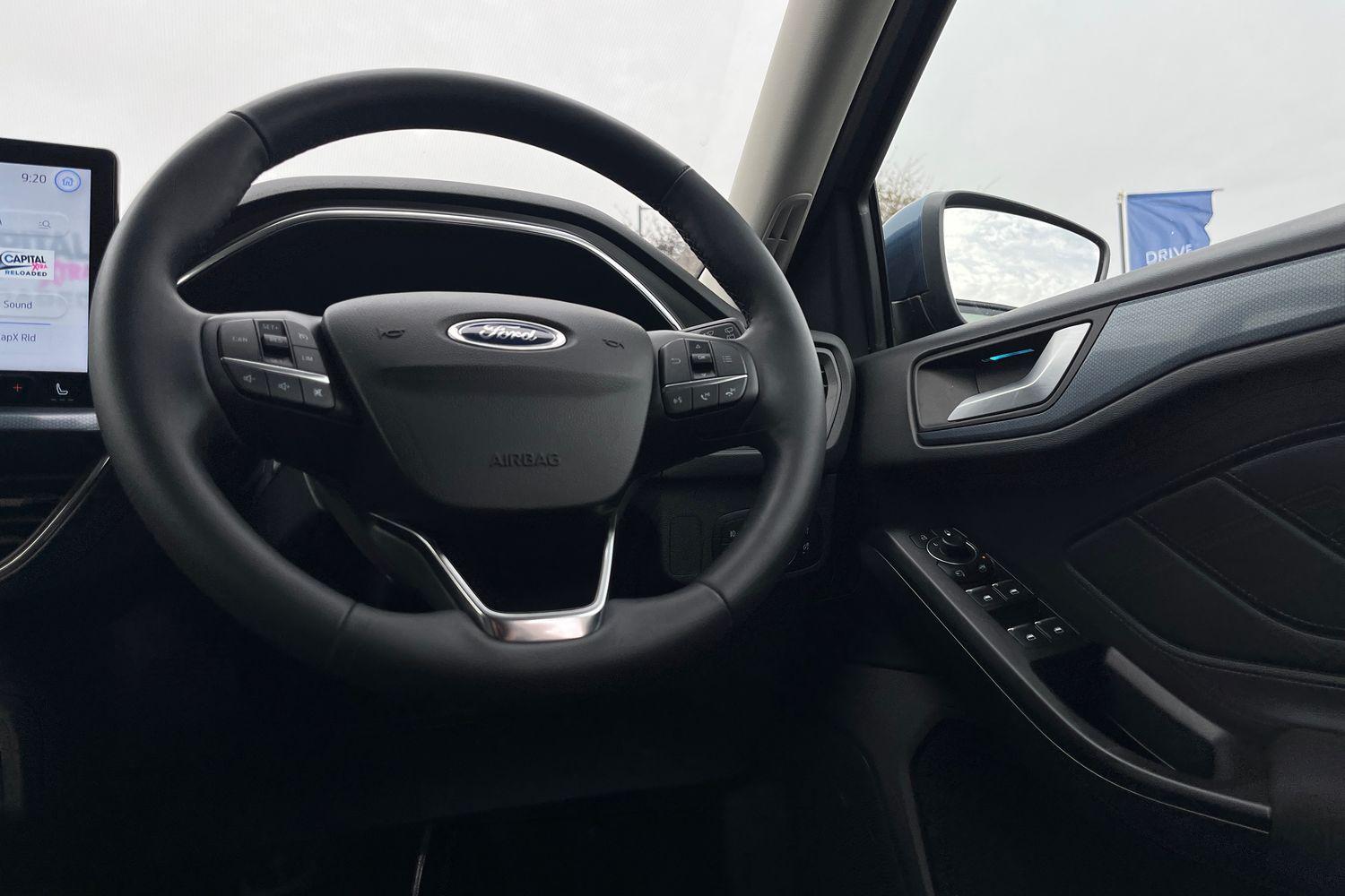 Ford Focus Photo 11