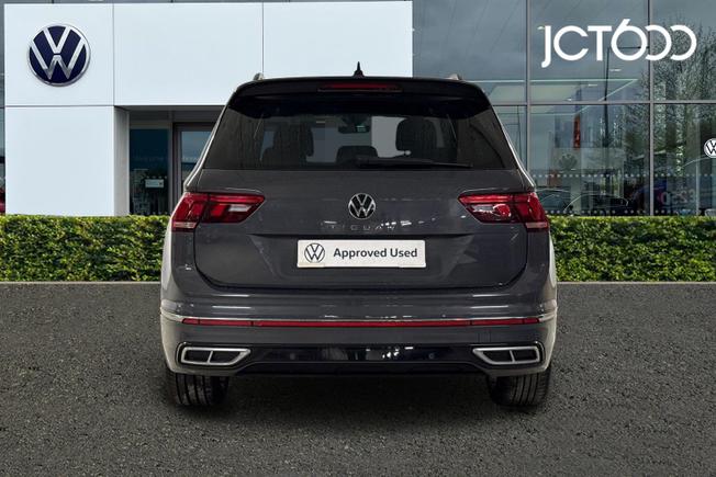 VOLKSWAGEN Tiguan Photo 7