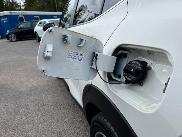 Kia Stonic Photo autoimg-b0414681b5a5aa405c97fe650b874860bc92c7eb.jpg