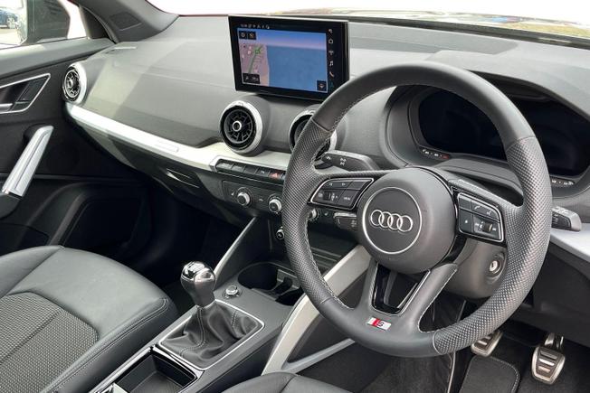 AUDI Q2 Photo 7