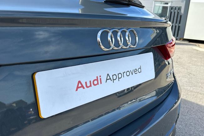 AUDI Q3 Photo 33